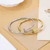 Pulsera Abierta Ajustable de Acero de Titanio Estilo Europeo y Americano para Mujer, Pulsera Abierta Versátil de Moda Simple