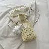 Linda mini bolsa de lunares femenina color caramelo fresco 2026 nueva versátil casual bandolera para teléfono
