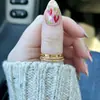 Anillo de Oro de 18 Quilates Incrustado con Circonita, Juego de Anillos de Tres Capas de 3 Piezas, Lujo Ligero, Estilo de Gama Alta, Anillo de Dedo Elegante, Joyería de Mano Transfronteriza Europea y Americana