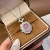 Collar para mujer con colgante bañado en plata con figura de Buda de calcedonia blanco hielo, diseños de hoja y calabaza, ágata y jade de Maitreya