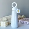 Caneca Térmica de Aço Inoxidável para Meninas com Aparência Sofisticada e Simples, Alça de Flor, Vácuo Espessado, Portátil para Viagem ao Ar Livre, Copo de Água