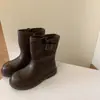 Sapatos Infantis Outono/Inverno Estilo Britânico Retrô Botas Martin para Crianças Botas de Cano Médio para Meninas Fivela de Couro Estilo Moderno Botas para Meninas Botas de Couro