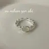 Anillo Abierto de Plata de Ley S925 Coreana con Ágata Ovalada y Calcedonia Blanca para Mujer, Diseño de Nicho Simple y Versátil, Anillo para el Dedo Índice