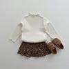 Camiseta de fondo para niñas de primavera y otoño, estilo coreano, con orejas de madera, cuello alto pequeño, camiseta ajustada, top de algodón suave