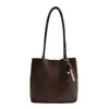 Bolsa de Axila de Alta Capacidade para Mulheres 2025 Inverno Novo Estilo Coreano Versátil Fosca para Comutar Bolsa de Ombro Tote