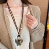 Collar Bohemio con Botón de Lazo para Mujer, Cuero Largo Trenzado, Cadena para Suéter, Estilo Exótico, Diseño Nicho, Accesorios