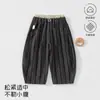 Estilo Nuevo Primavera y Otoño Bosque Retro Pantalones Florales para Niños Corte Holgado Pantalones Casuales Pantalones Largos para Bebé al Aire Libre Ropa para Niños Anyang