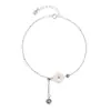 Pulseira Margarida de Concha Nova Tendência Luxo Leve Celebridade da Internet Design de Nicho Pequena Fresca e Mais Fácil de Combinar Temperamento Acessórios de Mão para Estudantes para Mulheres