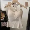 Versátil Top sin Mangas de Cuello Halter con Espalda de Corredor, Corte Ajustado, con Almohadillas Integradas en el Pecho, Adecuado para Usar en Capas o Solo, Engrosado para Mujer
