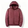 2026 Comercio Exterior Transfronterizo Tallas Grandes Chaqueta de Algodón para Hombre Moda de Invierno Cálida con Capucha Holgada Casual Abrigo de Algodón