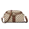 Bolso Retro para Mujer de Mediana Edad 2026 Nueva Moda Estilo Mamá Bolso Cruzado Versátil Gran Capacidad Estampado Bolso de Hombro/Axila