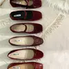Zapatos de Salón Individuales para Mujer Estilo Francés Bailarinas Primavera y Otoño Zapatos Rojos de Boda Zapatos para Dama de Honor Zapatos Tipo Frijol Slip-on Zapatos para Mujer
