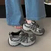 Zapatos de papá nuevos de estilo coreano con suela gruesa, zapatillas deportivas y casuales para mujer, duraderos, que aumentan la altura, versátiles, ligeros, con cordones, adecuados para estudiantes y para correr