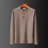 Ropa interior de moda para hombre Otoño e Invierno Tendencia Joven y de mediana edad Color Sólido Camiseta de capa base con cuello alto stand y cuello medio de vellón alemán simple para hombre