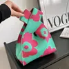 Nova Bolsa de Crochê Estilo Ins da Moda para Mulheres, Bolsa Tote Casual, Bolsa de Almoço Atacado