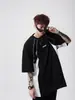 Camiseta de Manga Corta con Puntadas de Contraste Bordadas de Marca de Moda para Hombre, Verano 2026 Nuevo Diseño Retro Americano con Bloques de Color, Manga Media