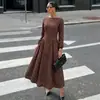 2026 Amazon Nueva Ropa Femenina Transfronteriza Europea y Americana Vestido Elegante Cuello Redondo Manga Larga Versátil Vestido de Lunares