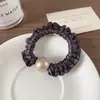 Scrunchie de cetim franzido com pérolas estilo francês simples para mulheres, alta elasticidade, amigo de rabo de cavalo, elástico de cabelo não danifica, acessório de cabelo coreano