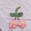 Llavero Colgante de Flor Puff DIY Flor de Ganchillo Flor de Lana Cinco Flores Pequeñas Accesorios Accesorios para Bolsa de Prenda