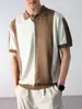 Camisa Polo de manga corta para hombre con bloques de color retro americano, nuevo estilo de verano, camiseta de punto de marca de moda estilo 'old money', top para hombre