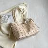 Bolsa para o dia a dia Bolsa de Grande Capacidade Nova Bolsa Feminina 2023 Estilo Ocidental Popular Bolsa de Ombro Versátil Bolsa Tote Elegante e Atmosférica