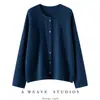 Cashmere 2026 Outono/Inverno Novo Feminino Bainha Rolada Gola Redonda Textura Irregular Botão Moda Versátil Camada Base Malha Suéter Cardigan