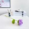 Rosa de Simulación Degradada Flor Tejida Terminada Tejida a Mano Ramo de Flores de Lana Día de San Valentín Tanabata Día del Maestro Regalo