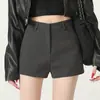 Shorts de Alfaiataria Pretos para Mulheres, Roupa de Outono e Inverno, Hot Pants de Cintura Alta Justos na Cintura com Pernas Largas, Novo Estilo 2025, Shorts Bootcut Slimming de Cintura Alta para Baixinhas