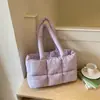 Bolsa de Ombro Única de Grande Capacidade Bolsa Jaqueta de Algodão 2026 Nova Bolsa de Ombro Única de Axila Bolsa Tote Plissada Nuvem Casual de Mão