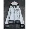 Jaqueta com capuz Y2K de manga comprida, zíper, estampa de caveira com strass, estilo punk dark street style, hip-hop, ins