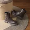 Botines de moda cortos únicos estilo británico, nueva suela de plataforma, tacón grueso de 5.5 cm, punta redonda, botines cortos de moda de tacón medio