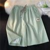 Novos Shorts Casuais de Seda Gelo Masculinos Verão Finos Soltos 2022ins Drapedy Modernos Logo Bordado Calças Cinco Pontos de Perna Reta