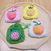 Porta-moedas Mini Fruta Bolsa para Fones de Ouvido Tricô de Lã Pingente de Chaveiro Boneca Artesanal Criativa Pequenos Enfeites Venda por Atacado