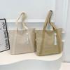 Bolsa Nova de Verão Vazada Feminina Design de Nicho Japonês e Coreano Bolsa de Tricô Simples Bolsa de Ombro de Grande Capacidade Bolsa de Mão