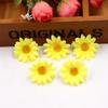 Crisântemo Pequeno Simulado 4cm Cabeça de Girassol DIY Margarida Pequena Arco Arranjo de Flores Coroa de Flores Adorno de Cabeça Atacado