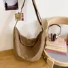 Nova Bolsa de Nylon de Alta Qualidade, Nicho, Tendência, com Padrão Xadrez, Fashion e Casual, Grande Capacidade, Ombro Único Transversal Bolsa Bolinho