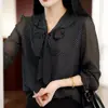 Blusa de Gasa con Lunares Negros para Mujer, Estilo Delgado, Cuello en V, de Atar, Top Elegante y con Estilo