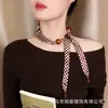 Nuevo Pañuelo de Seda Vintage de Moda con Accesorios de Cinta de Perlas a la Moda, Pulsera de Pañuelo Estilo Old Money