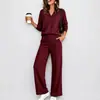 2026 Moda deportiva cruzada europea y americana para mujer en Amazon, sudadera de color liso con cuello en V y manga larga, conjunto de pantalones casuales