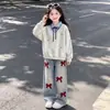 Conjunto de Moda para Niñas Estilo Coreano Minimalista de Nicho Personalidad Sudadera con Capucha tipo Camisa POLO Falsa con Lazo Dulce Jeans