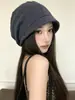 Gorro simple de color liso estilo coreano con ala corta para mujer, nuevo gorro fino y transpirable de principios de otoño que hace que la cara se vea más pequeña, gorro tipo beanie, gorro para clima frío
