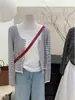 Moda Coreana Estilosa para 2025 Primavera e Outono, Blusa de Tricô Versátil com Efeito de Peça Dupla, Top Casual, Camisa Básica