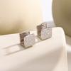 S925 Sterling Silver Francês Dupla Face Desgaste Quadrado Completo Diamante Brincos de Celebridades Brincos de Luxo Leves Fivela de Orelha de Alta Qualidade Europeia e Americana Transfronteiriça