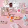 Faça você mesmo feito à mão material epóxi molde desenho animado coelho urso jogando carta pingente jóias pendurado silicone