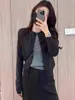 Suéter tejido falso de dos piezas para mujer, atuendo de principios de otoño, capa interior, cárdigan hasta el hombro, top estilo 'old money'
