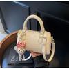 2026 Transfronteriza Mujer Versátil Nuevo Moderno Moda Nicho Diseño Bolso de Hombro Cruzado Bolso de Mano Bolso Boston Cojín