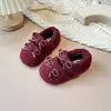 Versão coreana infantil de sapatos de pele fundo macio antiderrapante meninas princesa sapatos inverno novos sapatos de algodão ao ar livre sapatos de bebê quentes