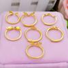 Anillo de amor mate chapado en oro de latón popular, joyería de oro de imitación galvanizado, venta directa de fábrica, una variedad de anillos para mujer