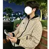 Chaqueta cárdigan con capucha de diseño de moda callejera estilo coreano con lunares para hombre, corte holgado con ribete negro en contraste, sudadera casual con cremallera bordada