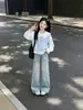 Conjunto de Chaleco de Otoño para Niñas 2026 Nuevo Estilo Camisa Elegante de Encaje para Primavera/Otoño Jeans de Pierna Ancha Conjunto de Tres Piezas